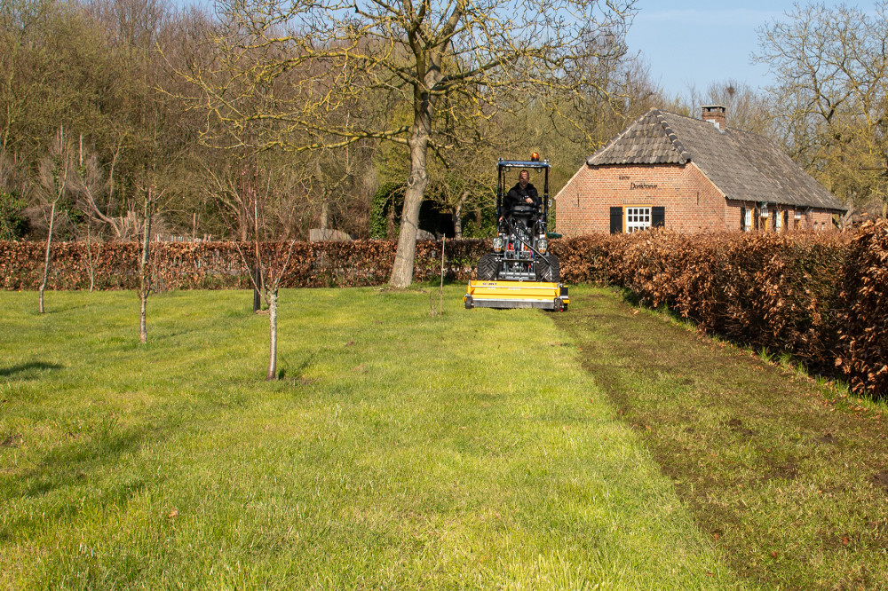 giant klepelmaaier verticuteermessen